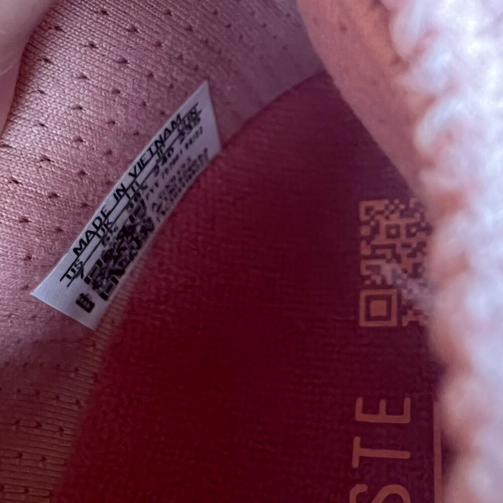 Adidas Ultraboost 22 Mauve/Orange Running Sneakers , US7 - Picture 8 of 13